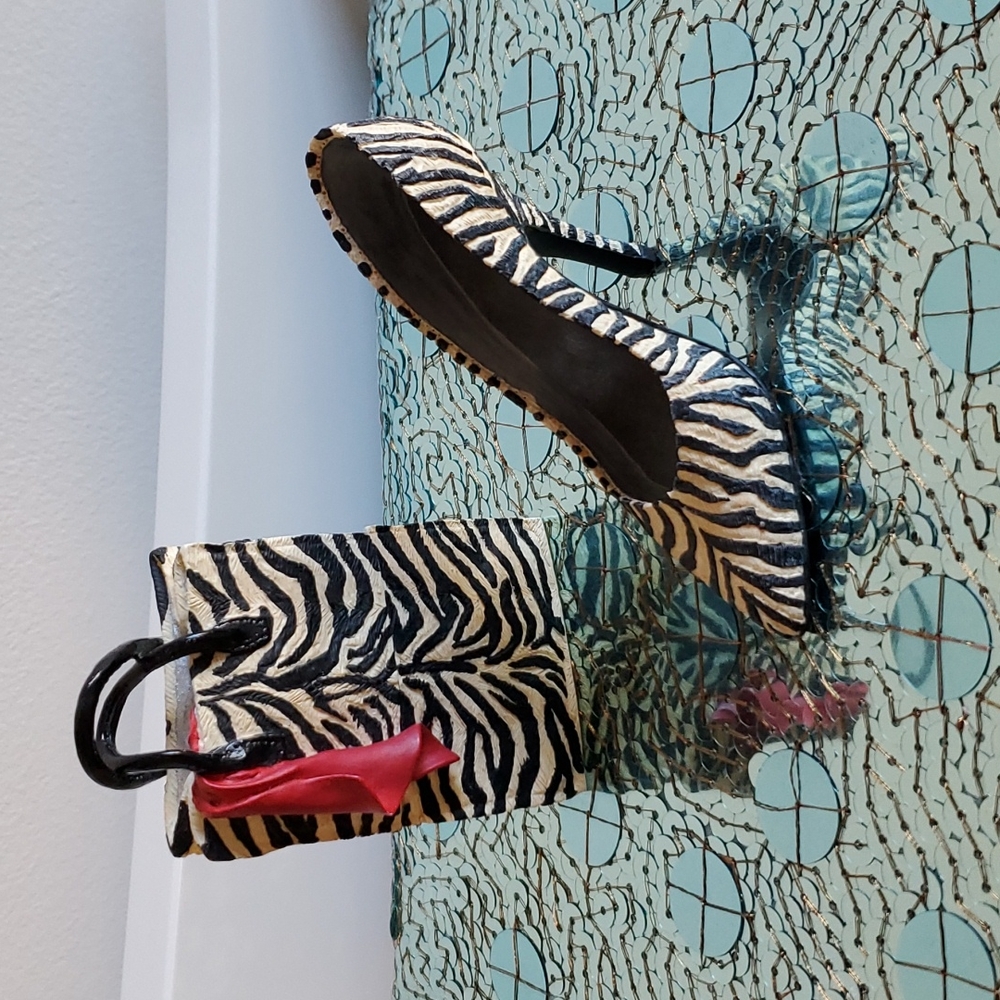 Hallmark Serengeti Zebra Trinket Set